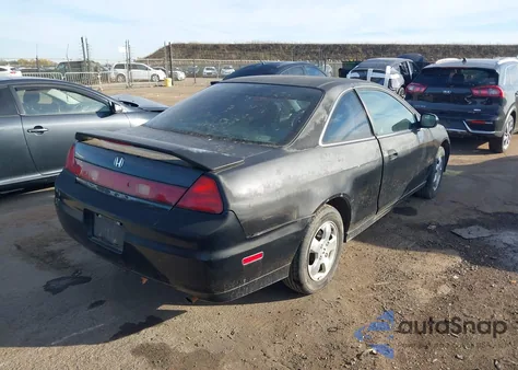 2002 Honda Accord 2.3 Ex z USA, uszkodzony, nr VIN 1HGCG32752A015922